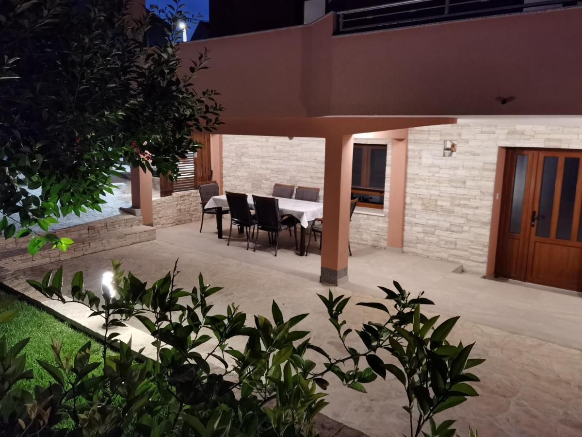 Apartman Bura Posedarje Εξωτερικό φωτογραφία