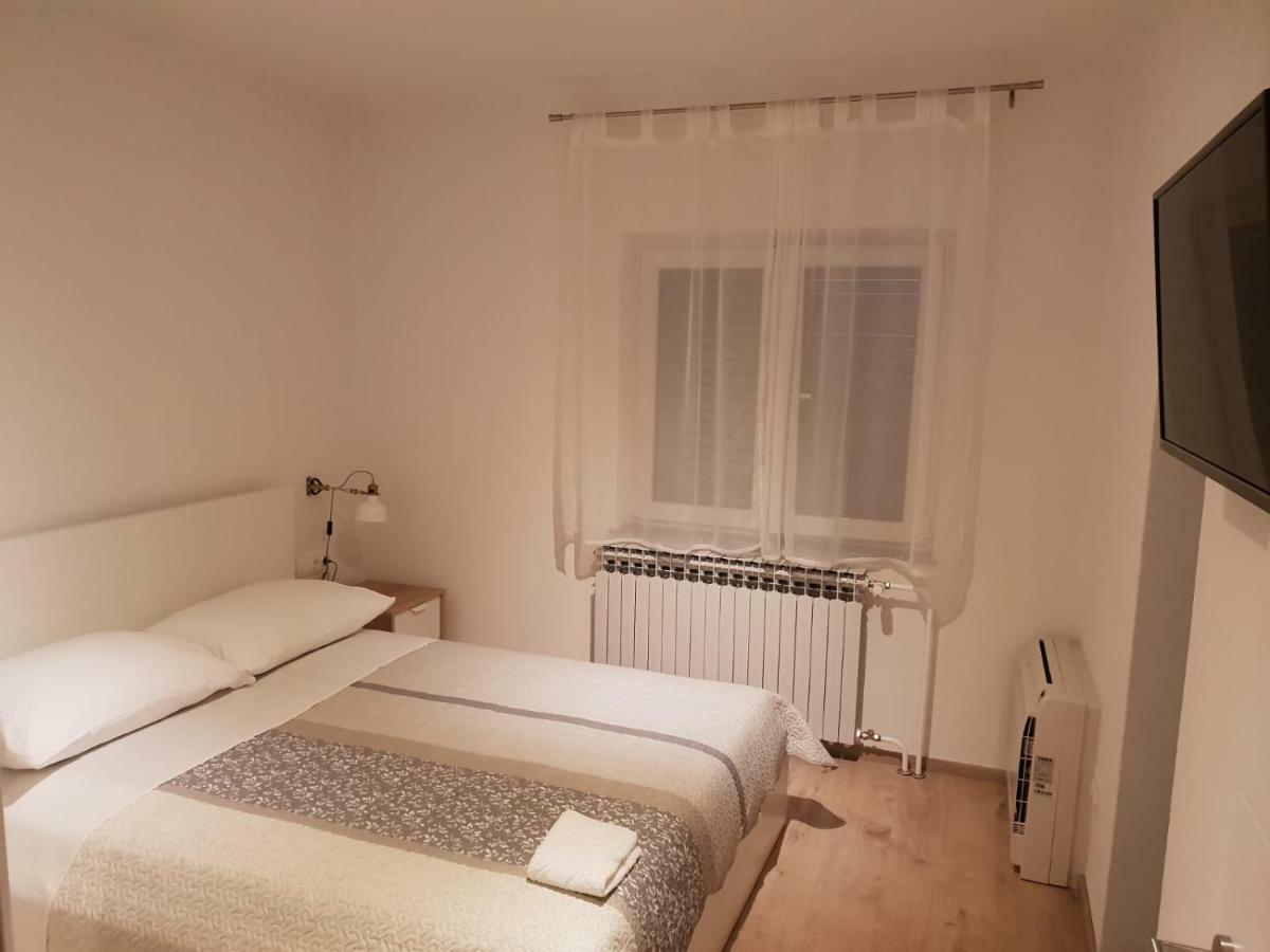 Apartman Bura Posedarje Εξωτερικό φωτογραφία